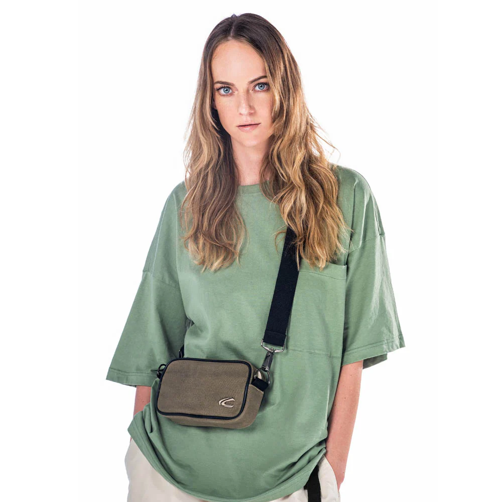 Unisex AW22 Camera Bag - Image 12