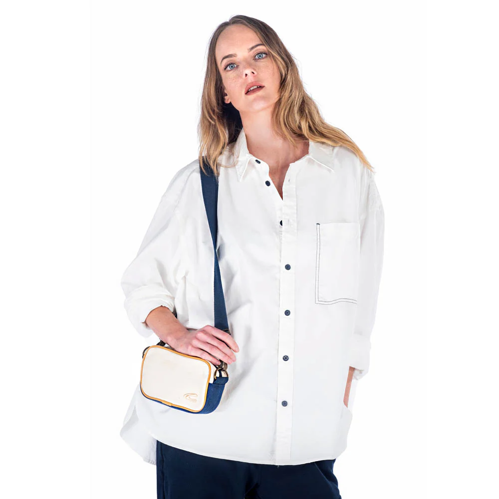 Unisex AW22 Camera Bag - Image 3
