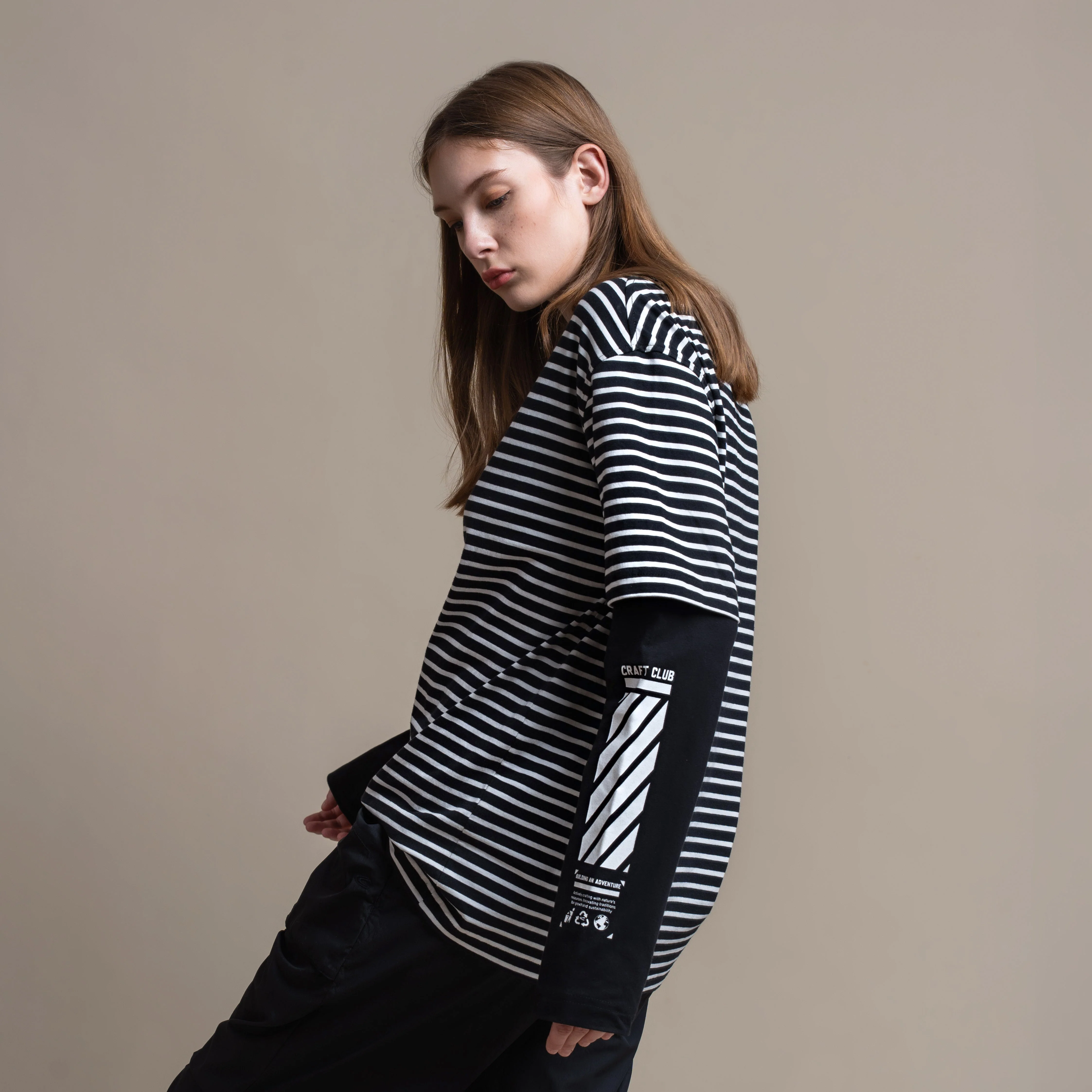 C by camel active Unisex Layered Long Sleeve T-Shirt - Loose Fit with 100% Soft Cotton Black Tee 290-AW24CF216 - Image 2