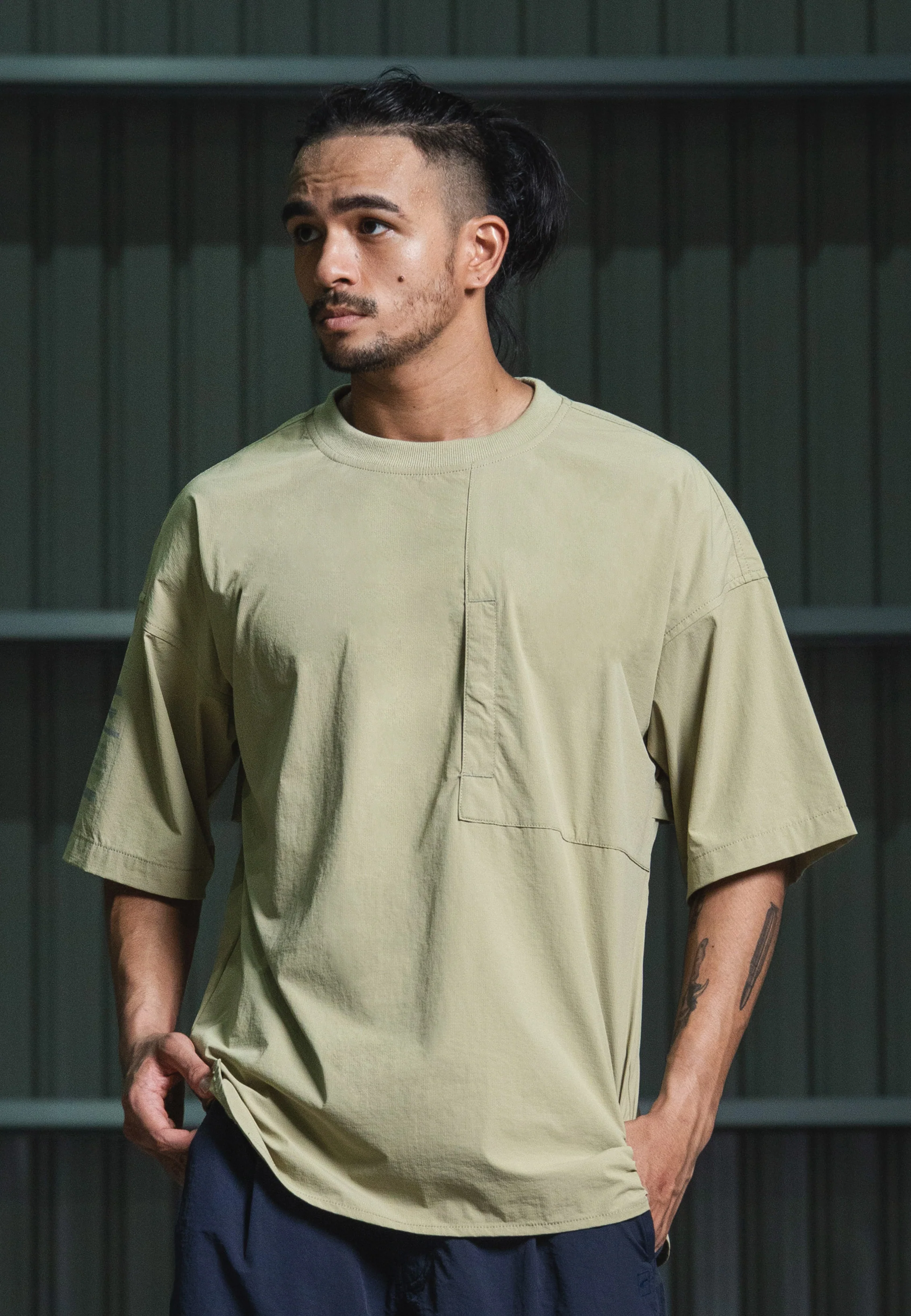 C by camel active Unisex T-Shirt - Oversized Stretchfit Nylon-Spandex Blend Lite Olive Tee 282-Z25C2904 - Image 3