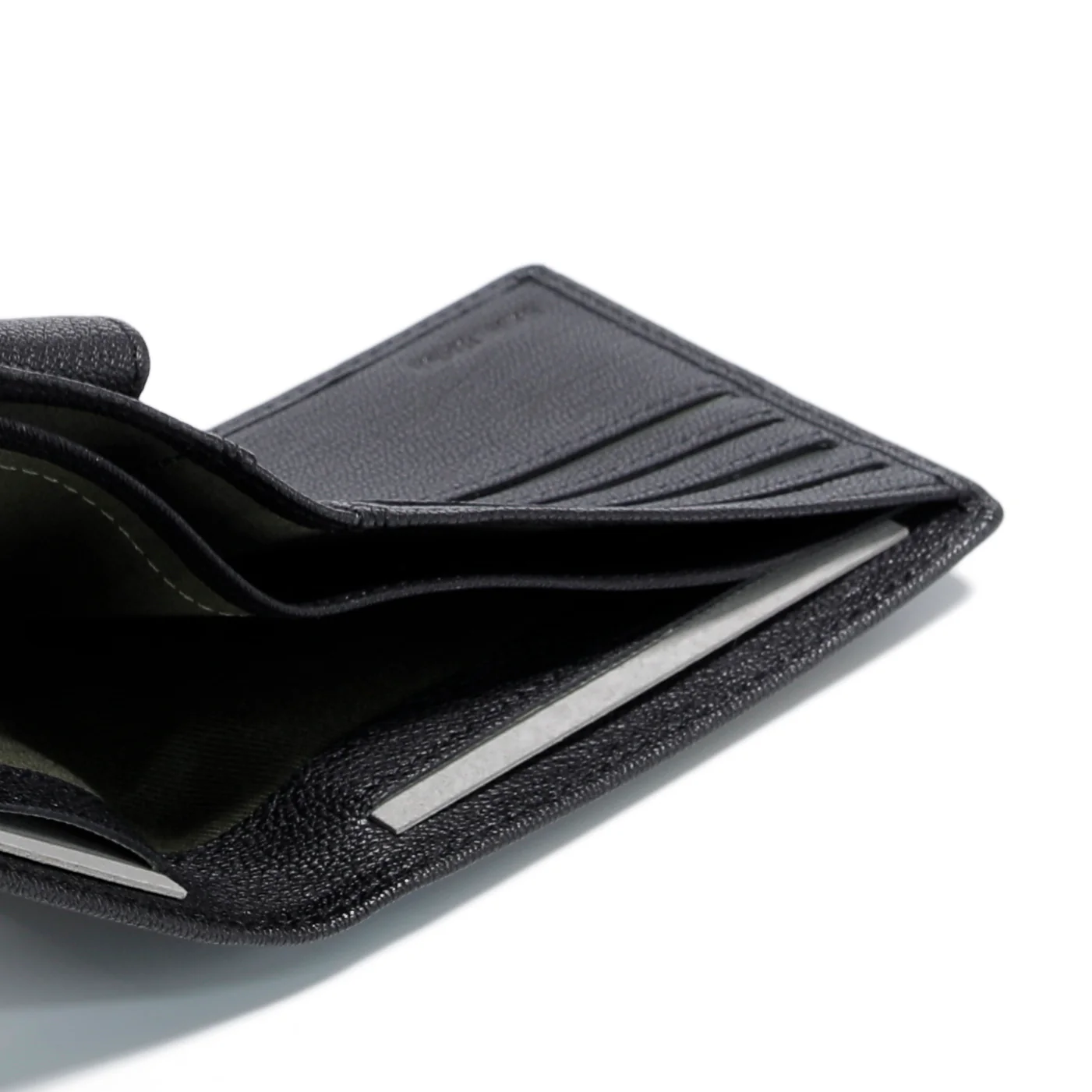 Genuine Leather Bi Fold Wallet 6 Card Compartments Grainy Finished Black - Image 5