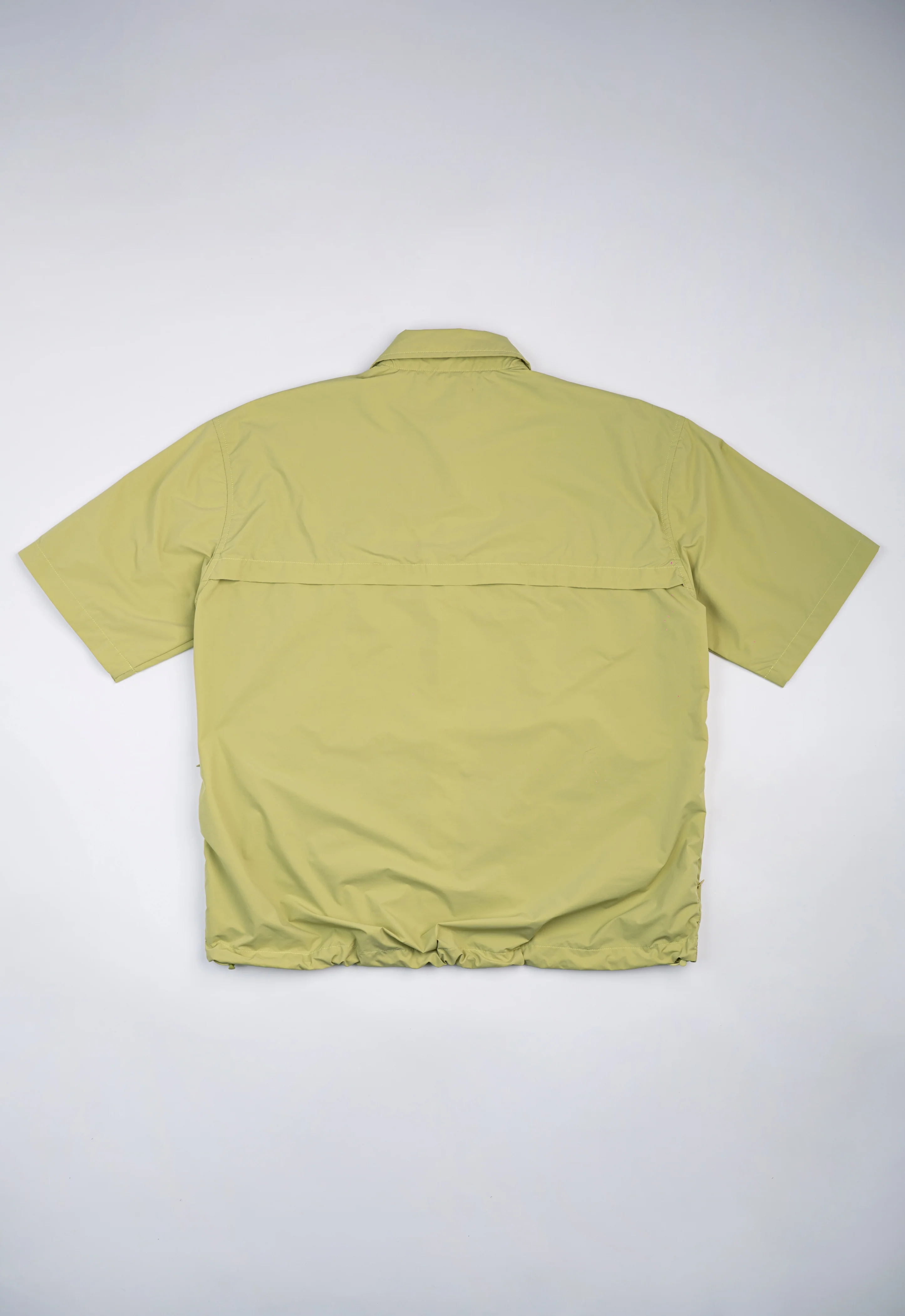 Oversized Short Sleeve Shirt with Multiple Pockets in Leaf Performance Poly 102-X26C1899 - Image 5