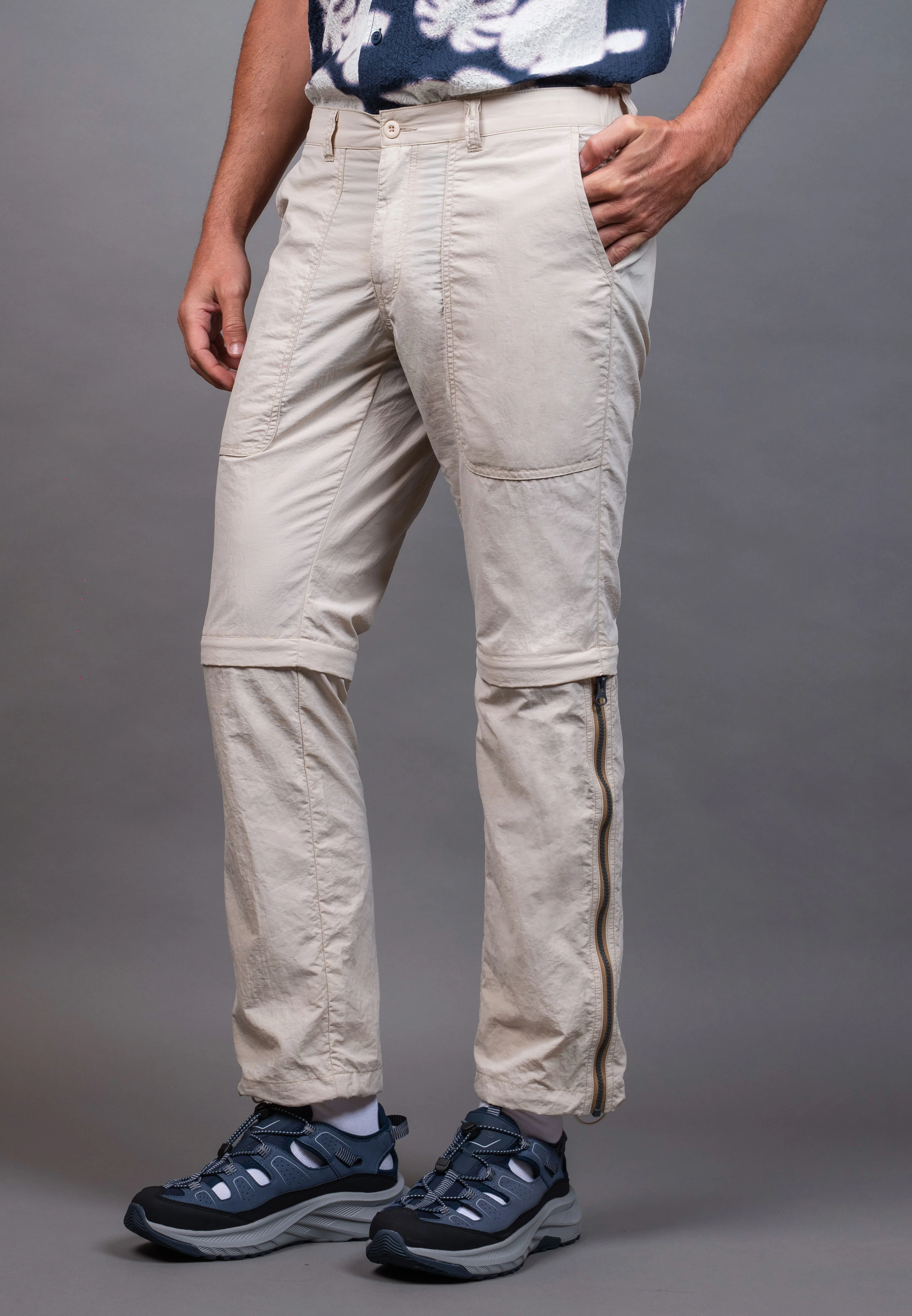 camel active Men Regular Fit 2-in-1 Cargo Pants in Birch Performance Nylon 300-X26H0943
