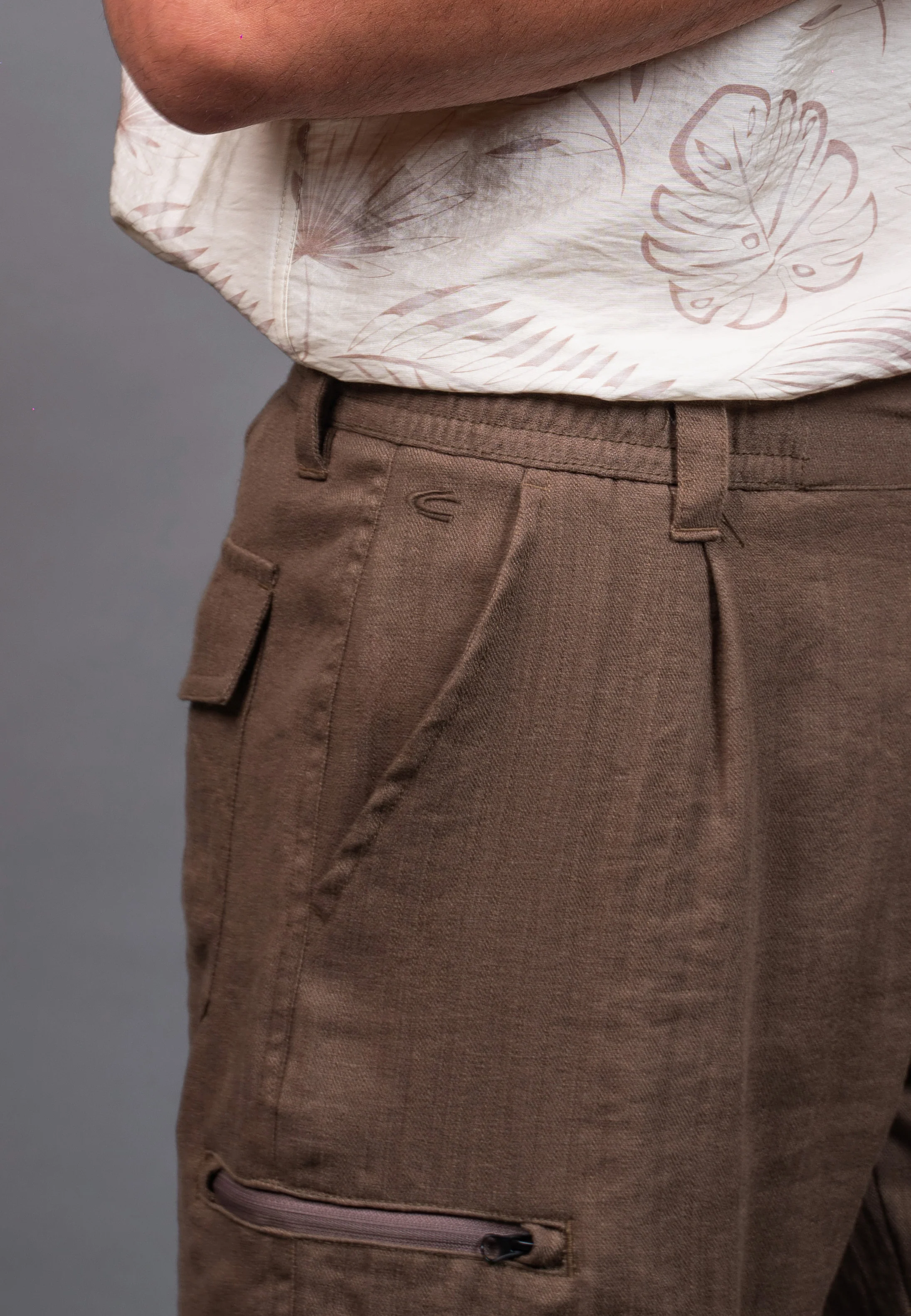camel active Men's Regular Fit Cargo Short Pants - Olive 303-X26H0942 - Image 5
